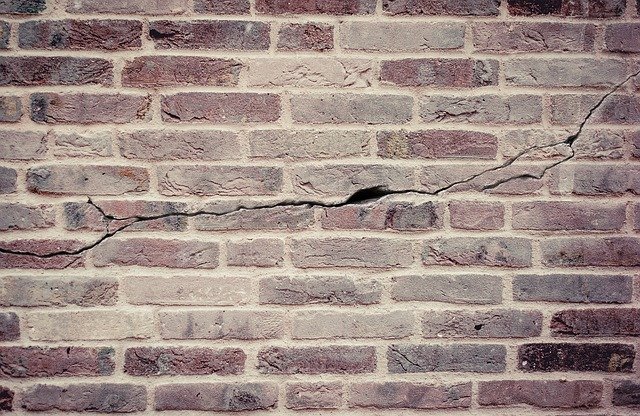 cracked wall