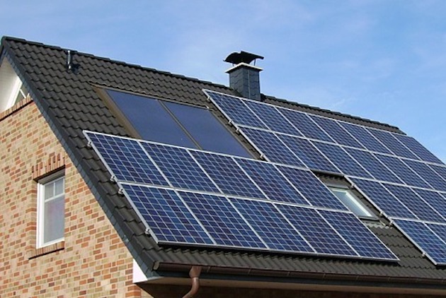 image of london house roof